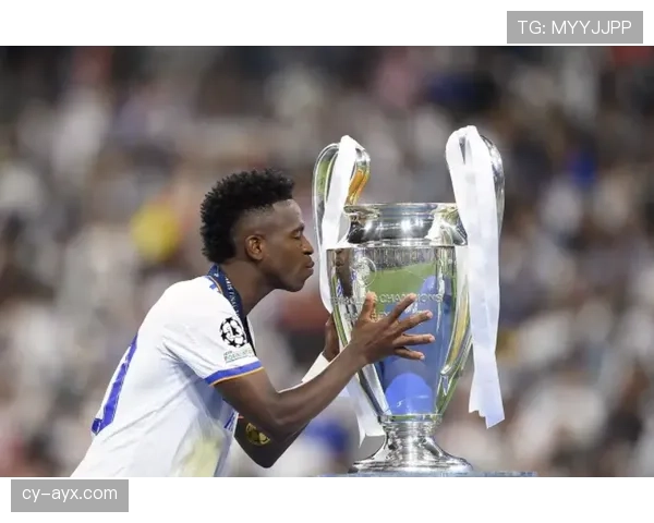 维尼修斯持续进化，身价再创新高，跻身全球足坛最受瞩目新星行列