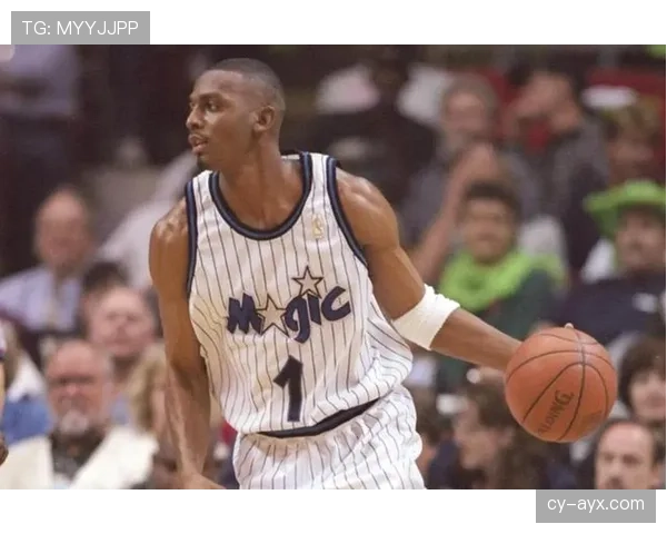 安芬尼·哈达威挡拆切入拉开得分差距提升关键时刻效率